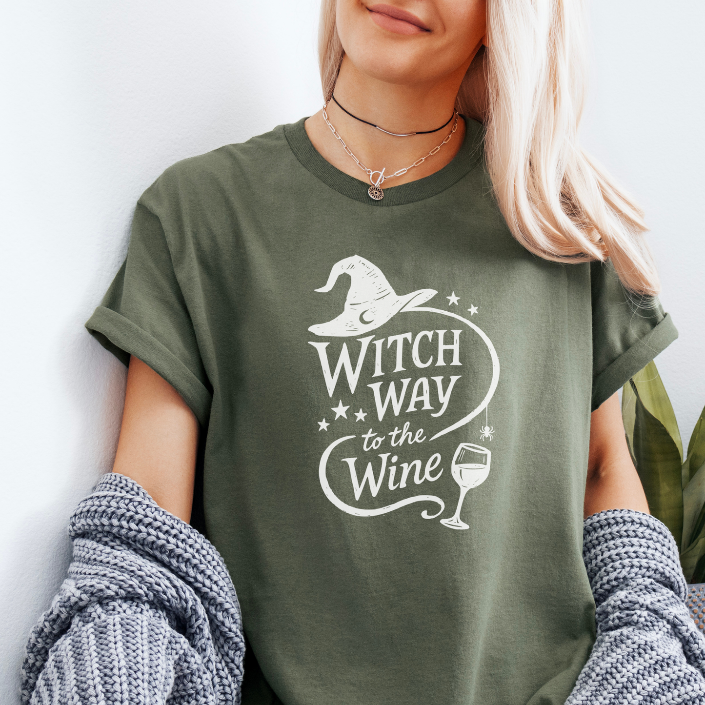 Witch way to the wine? | Halloween | T-shirt
