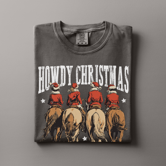 Howdy Christmas | Christmas Cowgirl | T-shirt