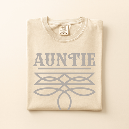 Auntie Tee | Boot Stitch Text | T-shirt