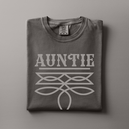 Auntie Tee | Boot Stitch Text | T-shirt