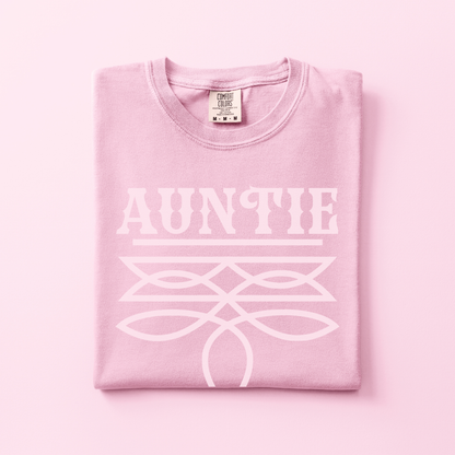 Auntie Tee | Boot Stitch Text | T-shirt
